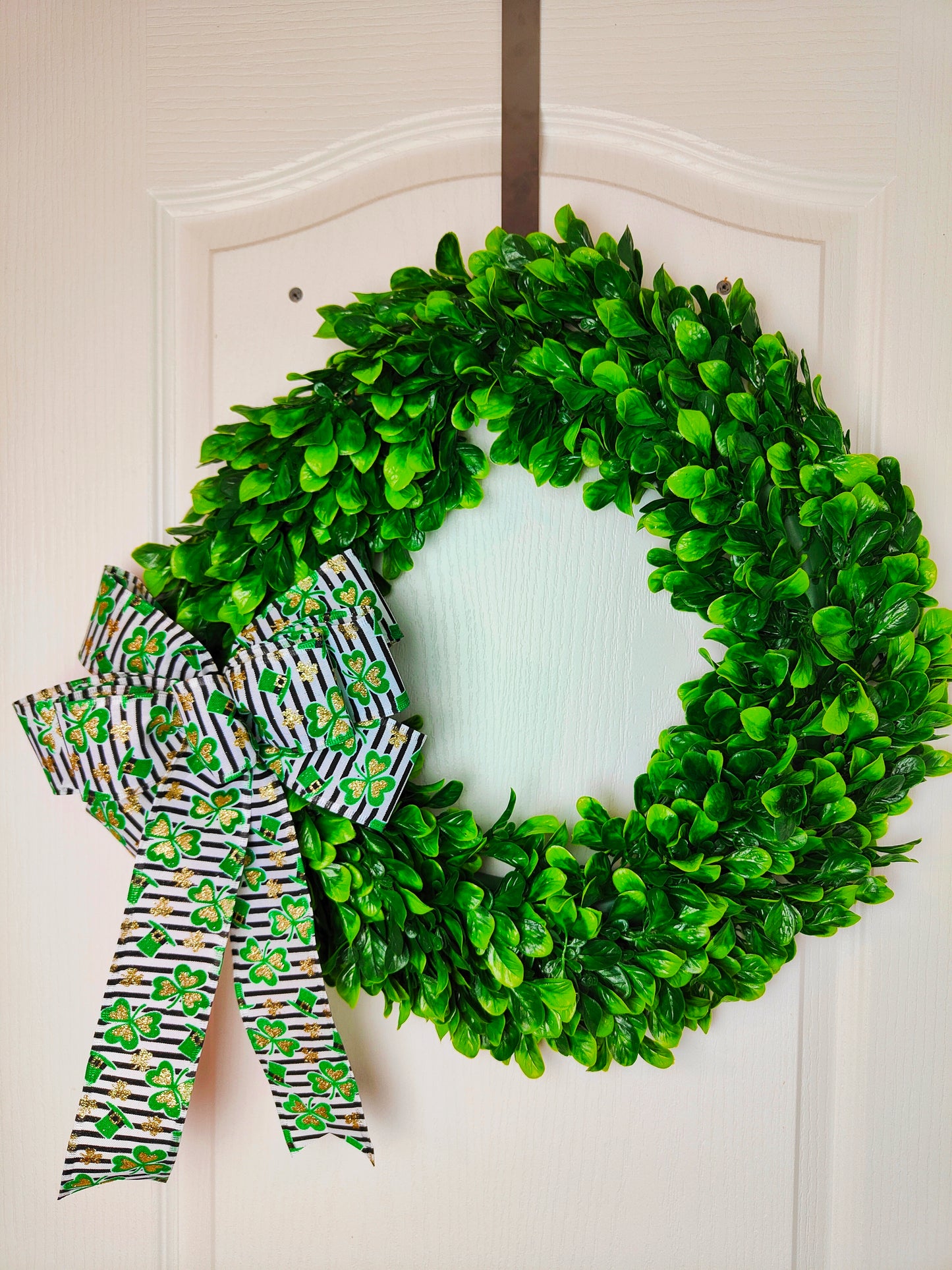 St Patrick Day Bow wreath Shamrock