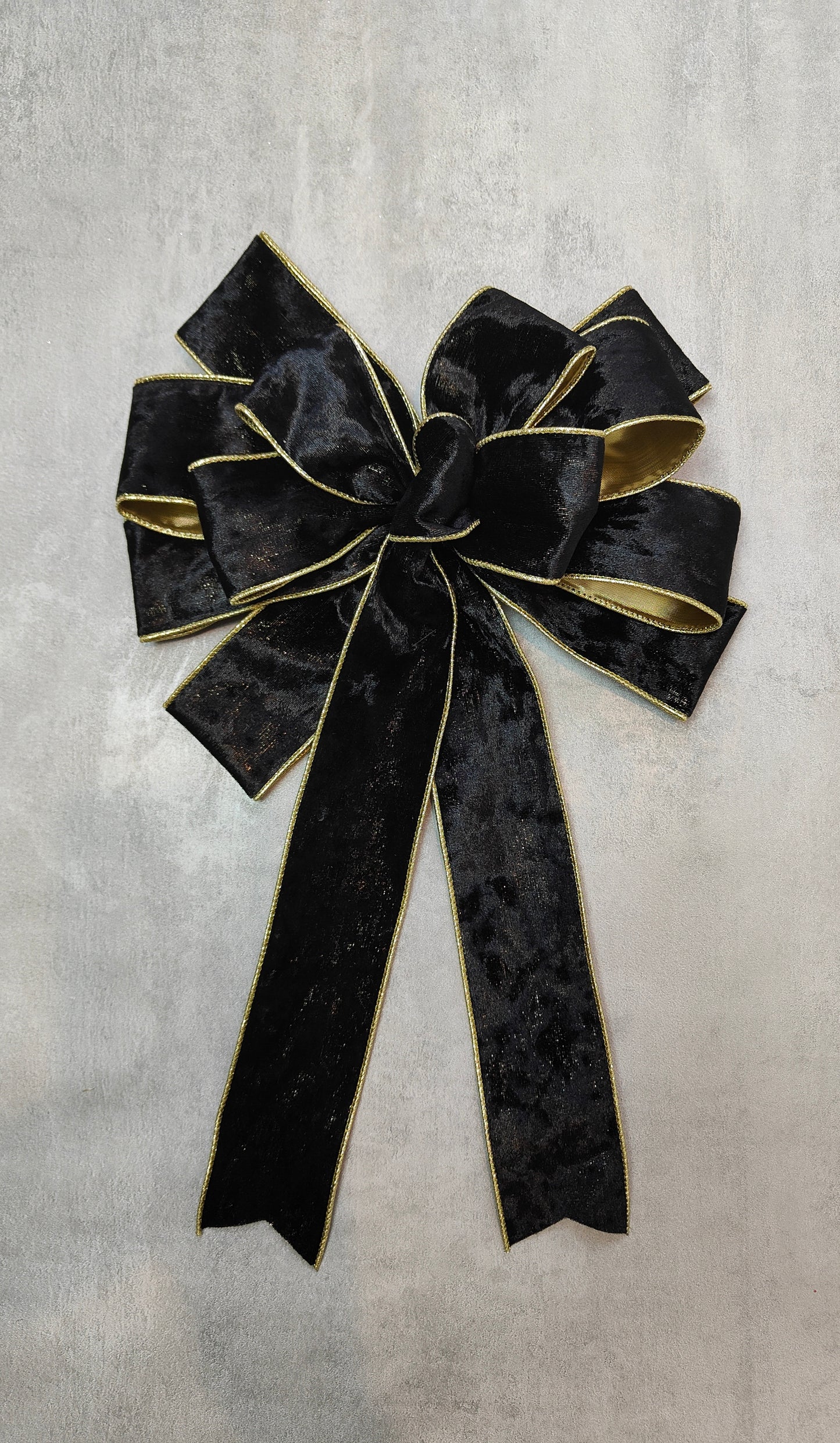 Deluxe Gold Black Velvet Bow